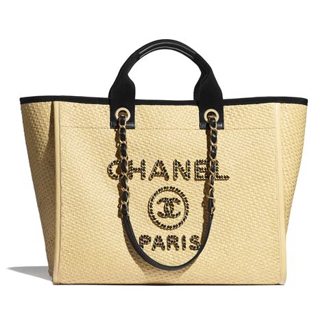 borsa choppong chanel|Chanel handbags online.